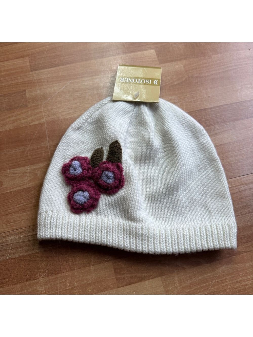 Isotoner beanie, flower embellished, nwt